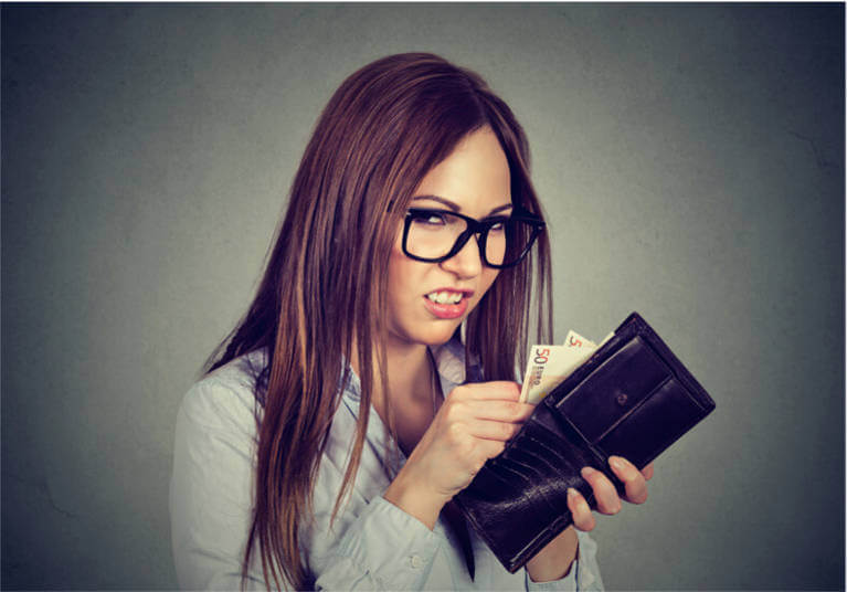 Diferencias entre el ahorrador y el tacaño ahorrador